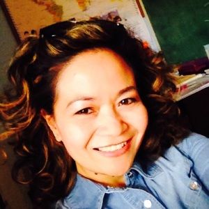 Meet your Posher, Candice